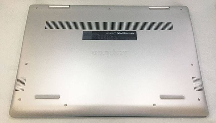 Inspiron15 2in1 裏面