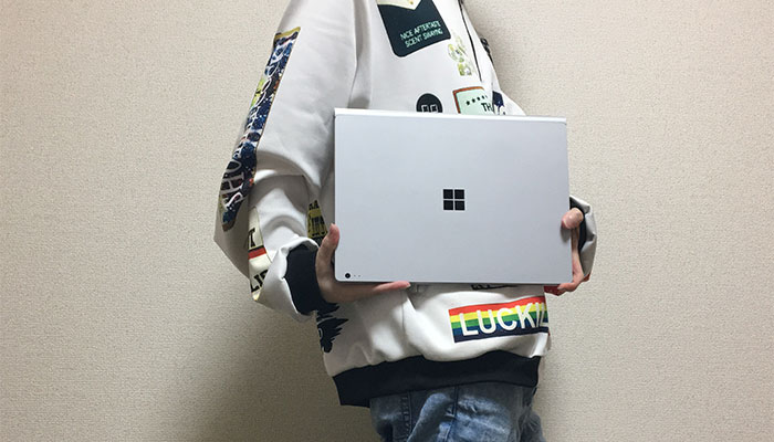 Surface book2 13インチ