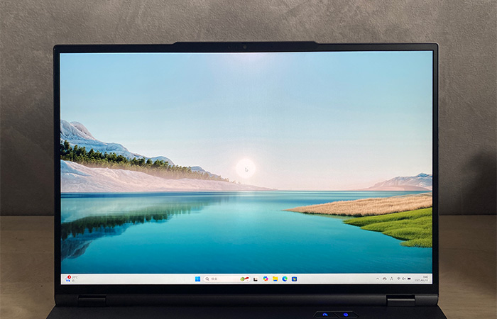 GALLERIA ZL9R-R57T-6の液晶について