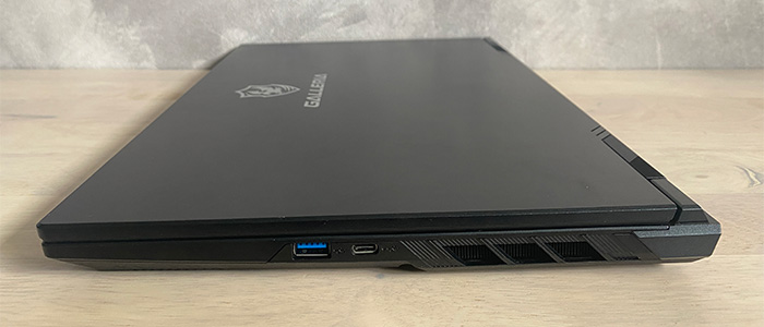 GALLERIA RL7C-R55-5Nのインターフェース