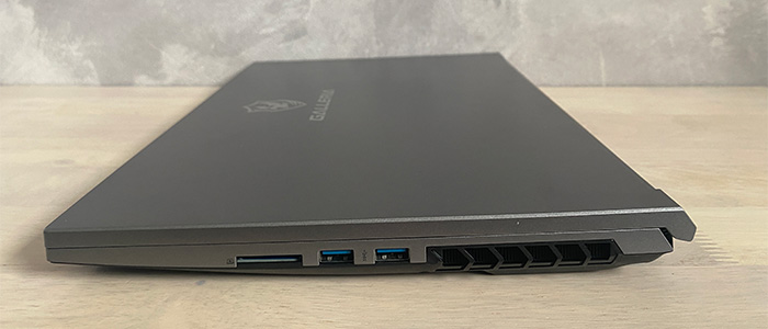 GALLERIA RL7C-R45-5N 右側面