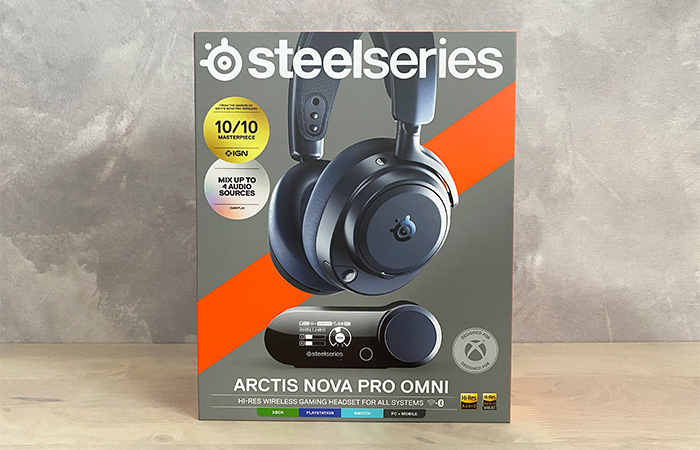 Arctis Nova Pro Omniの開封と外観