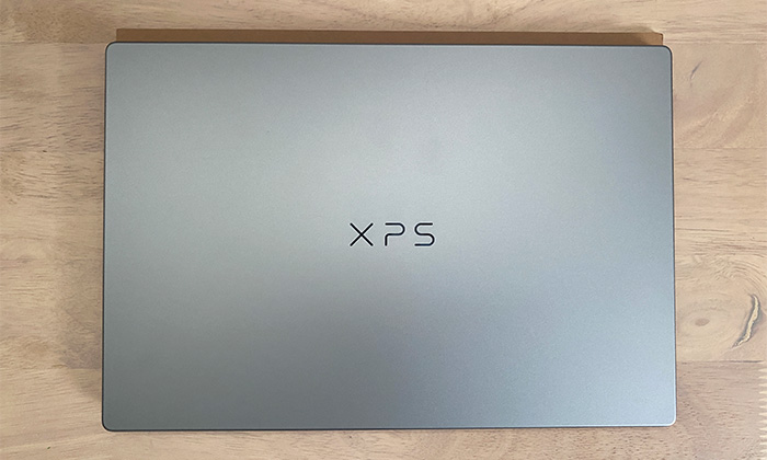 XPS13の天面